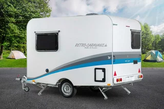 Niewiadow Lazur NTL Wohnwagen Heckansicht