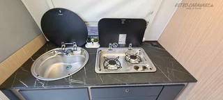 N126NT Niewiadow Spühlbecken und Gasherd von Domentic