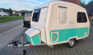 Niewiadow SW-Edition N126-ET Retro Design Mini Caravan 750kg